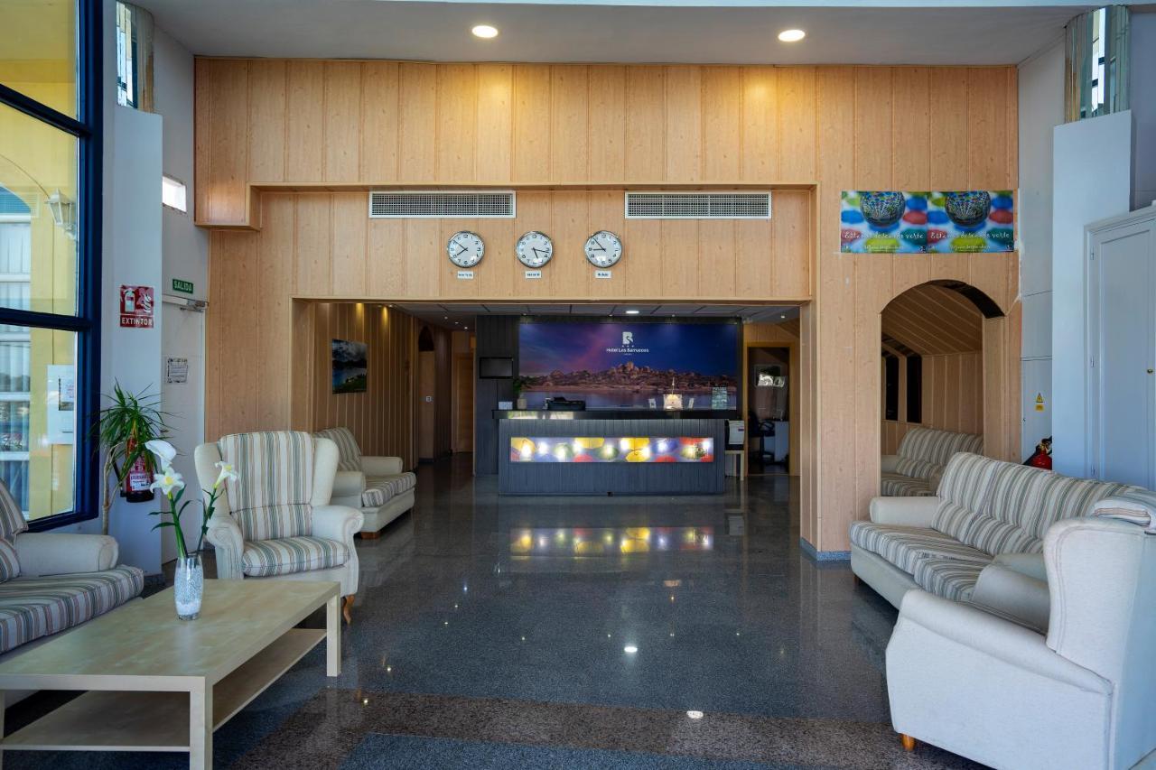 Hotel Los Barruecos By Croma Malpartida de Caceres Bagian luar foto